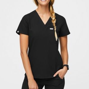 FIGS Catarina Scrub Top